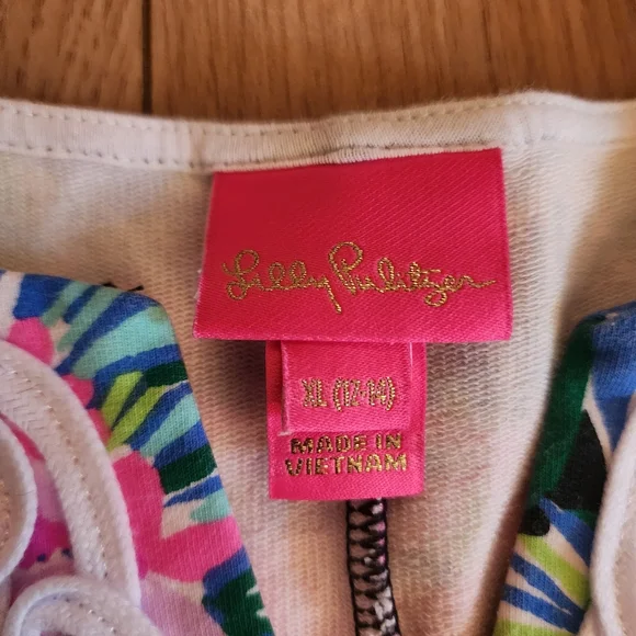 Girl's Lilly Pulitzer Dress - Picture 2 of 11